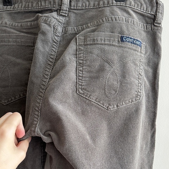 Calvin Klein Jeans Gray Corduroy Straight Leg Pants, Size 12 - Picture 14 of 15